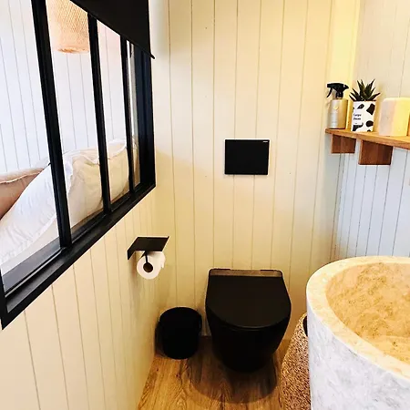 Paradis And Spa *