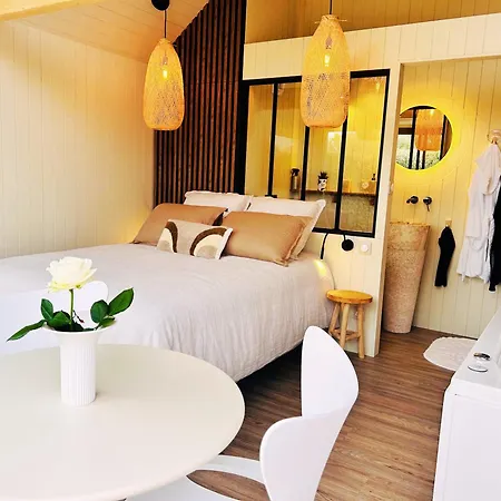 Paradis And Spa Souvigné