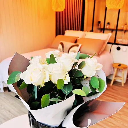 Paradis And Spa